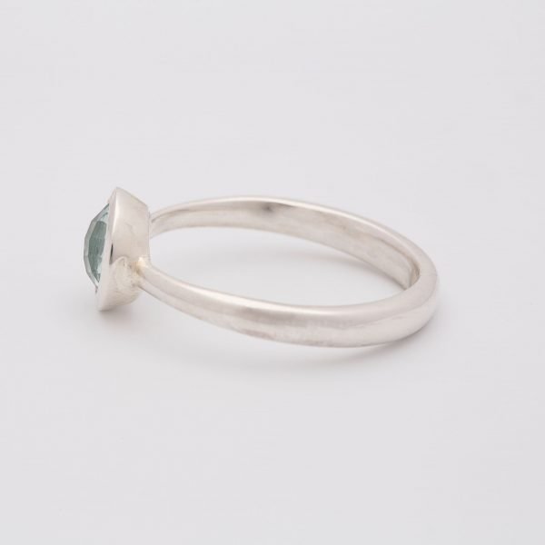 Aquamarine Faceted gemstone ring, sterling silver