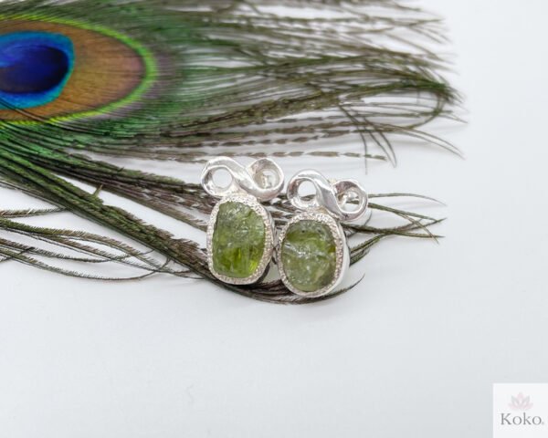 Peridot crystal earrings